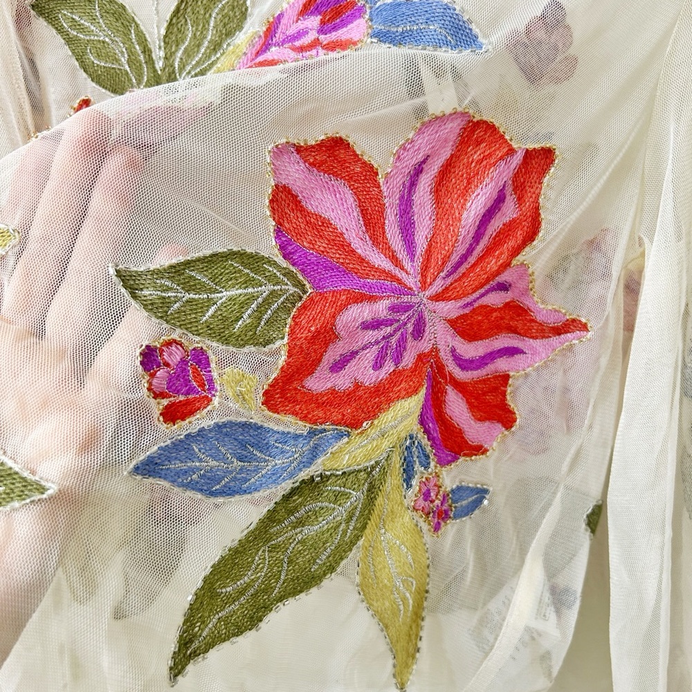 NEW XXS Anthropologie Layla Mesh Appliqué Long Sleeve Floral Embroidered Blouse - Picture 5 of 10